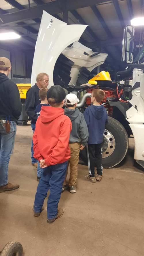 4H-ers visit Wiers International Trucks Logansport